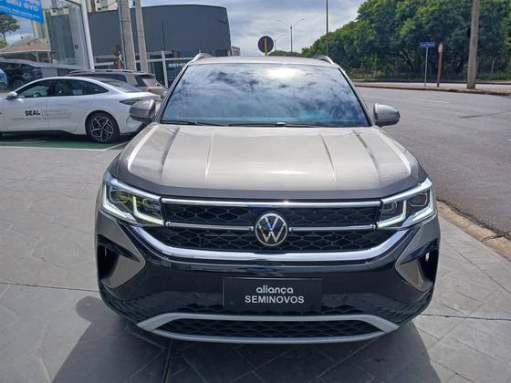 VOLKSWAGEN TAOS 1.4 250 TSI TOTAL FLEX HIGHLINE AUTOMÁTICO VOLKSWAGEN TAOS 1.4 250 TSI TOTAL FLEX HIGHLINE AUTOMÁTICO